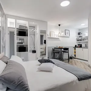  Casa vacanze Diecipassi- Colosseo